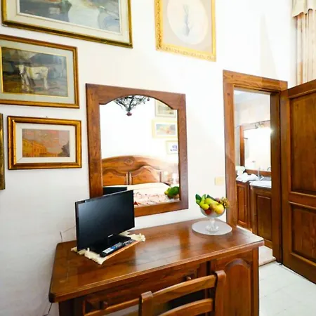 Penzion Residenza Il Poggione 3*