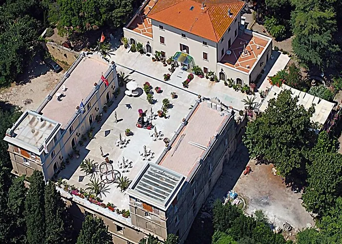 Residenza Il Poggione 3*