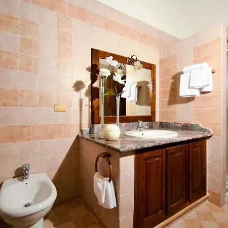 Residenza Il Poggione Affittacamere *
